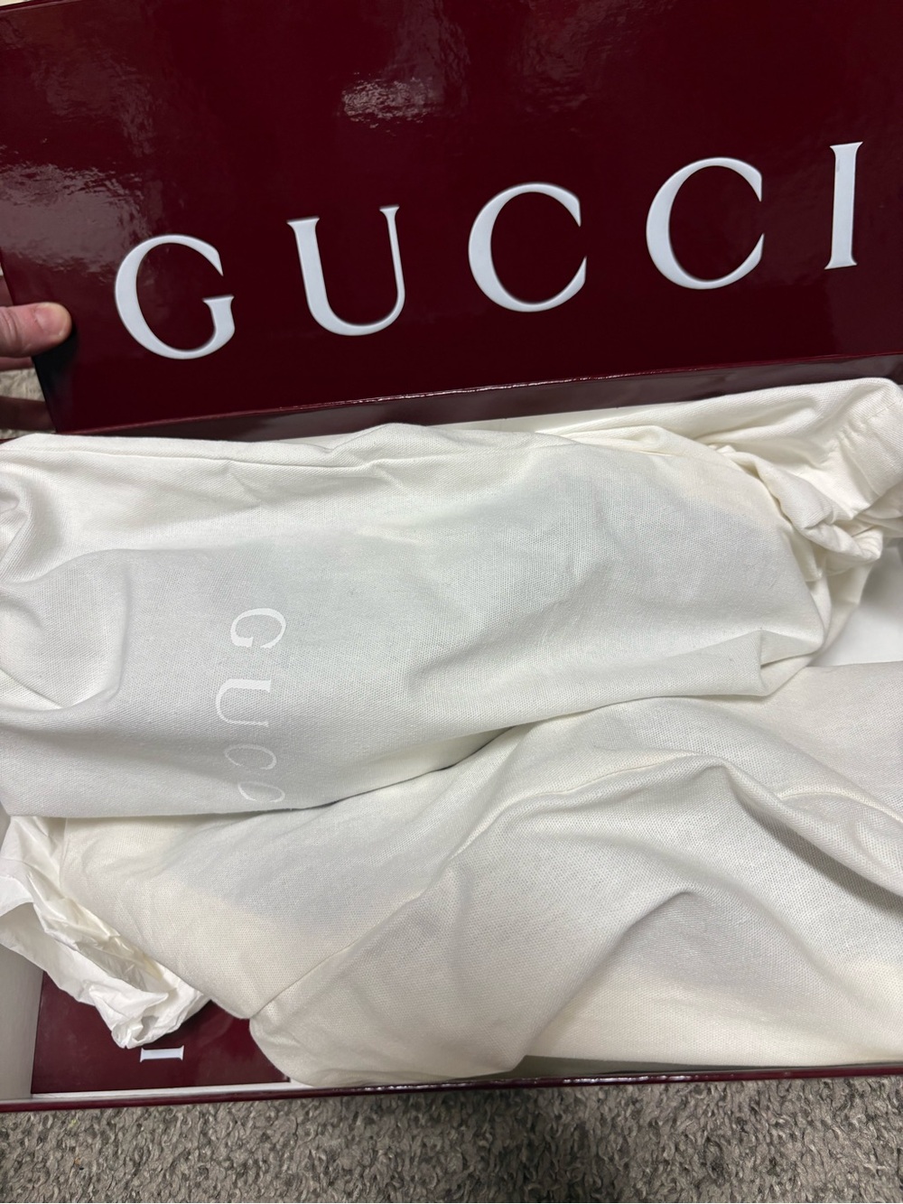 Gucci Men’s Suede Navy and White Low-Top Sneakers - Picture 5 of 8